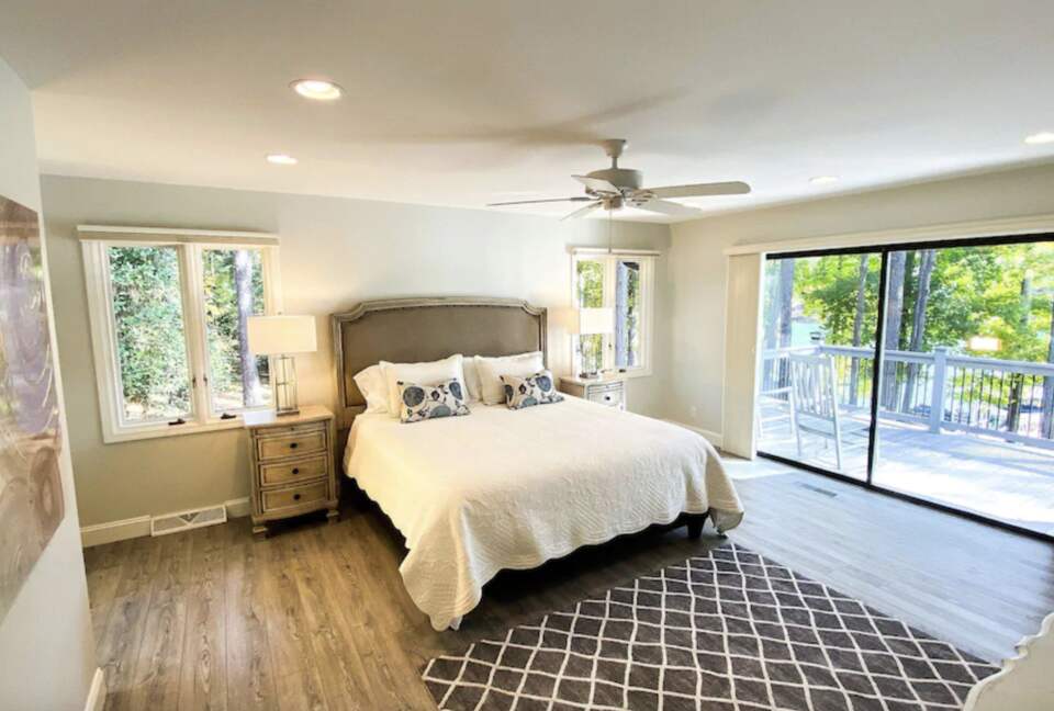 It’s All About The View - Lake Keowee - Seneca, South Carolina