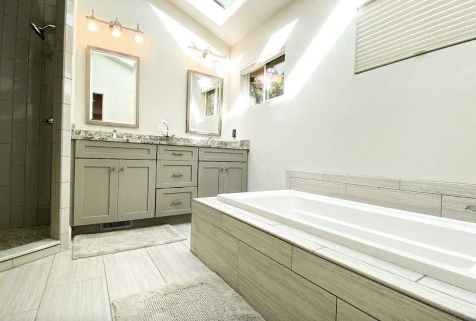 It’s All About The View - Lake Keowee - Seneca, South Carolina