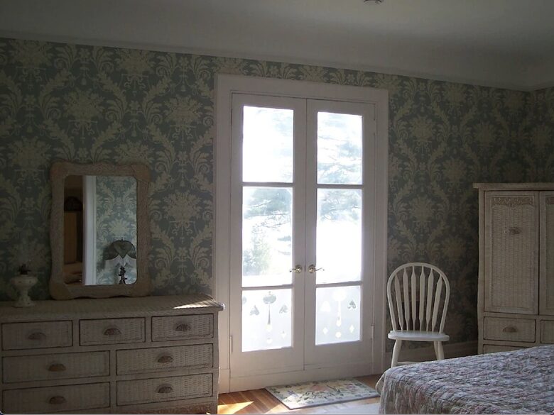 Lakefront Victorian Estate - East Haddam, Connecticut