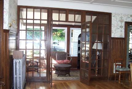 Lakefront Victorian Estate - East Haddam, Connecticut