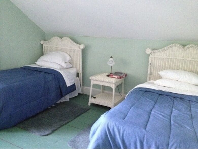 Lakefront Victorian Estate - East Haddam, Connecticut