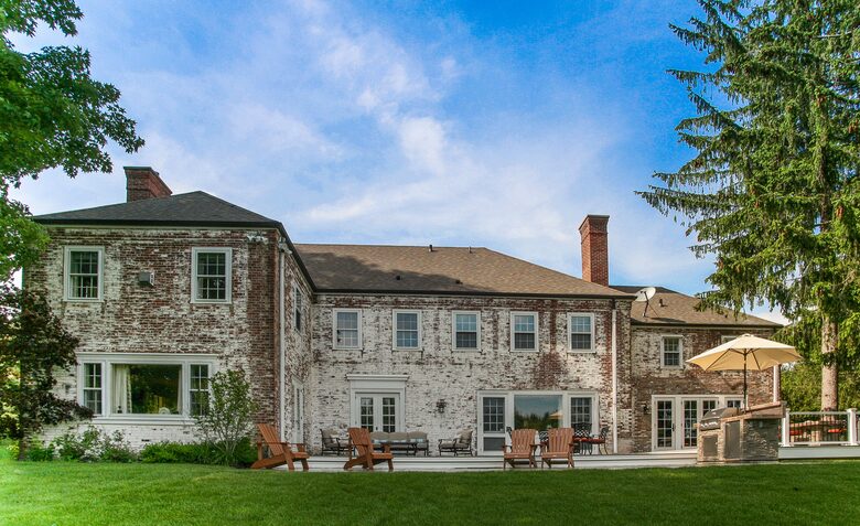 Irish Country Estate In The Berkshires - Pittsfield, Massachusetts