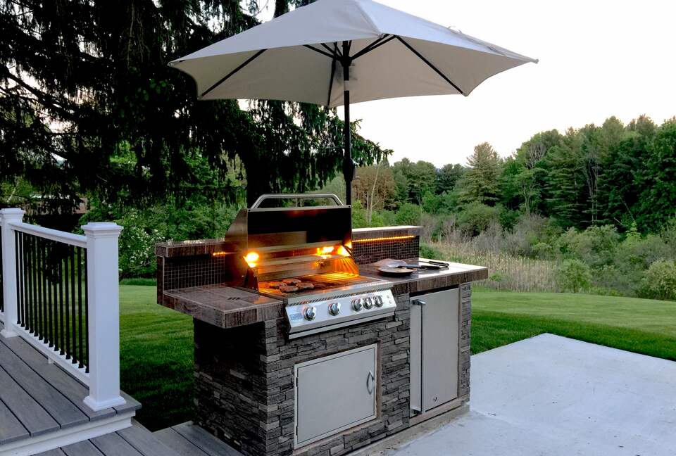 Irish Country Estate In The Berkshires - Pittsfield, Massachusetts