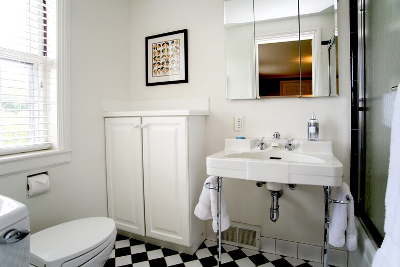 Irish Country Estate In The Berkshires - Pittsfield, Massachusetts