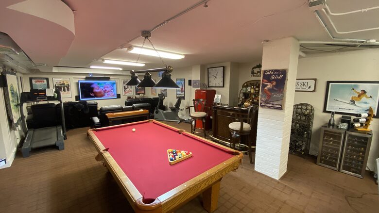 Irish Country Estate In The Berkshires - Pittsfield, Massachusetts