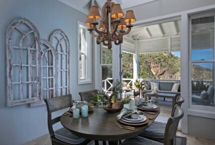 On The Rocks - St Thomas, Virgin Islands, U.S.