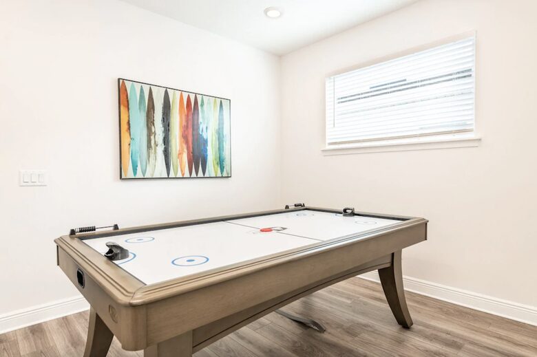 Whimsical West Village Villa - Reunion, Florida