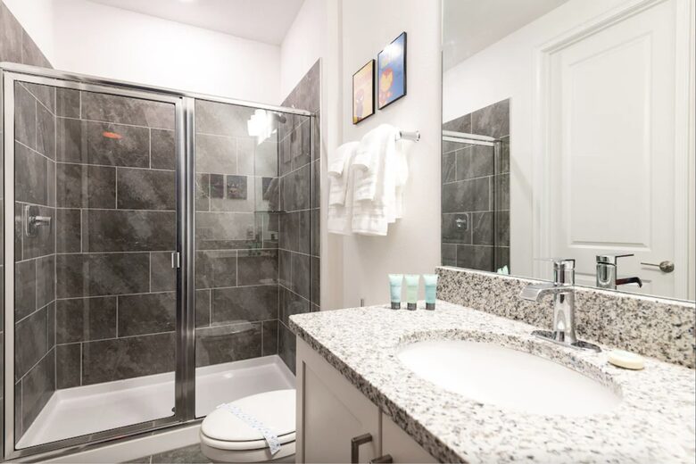 Whimsical West Village Villa - Reunion, Florida