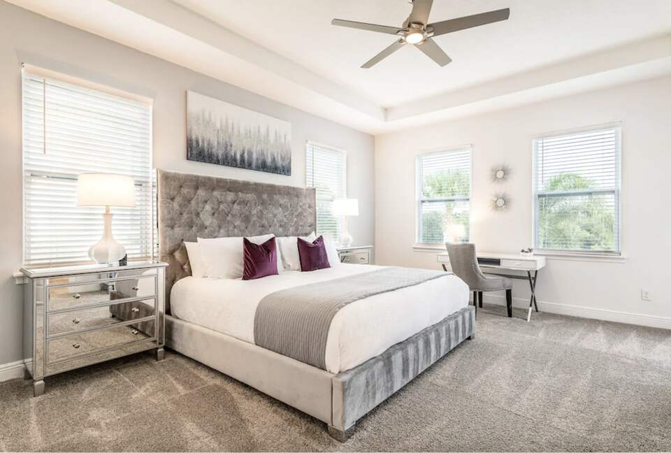 Whimsical West Village Villa - Reunion, Florida