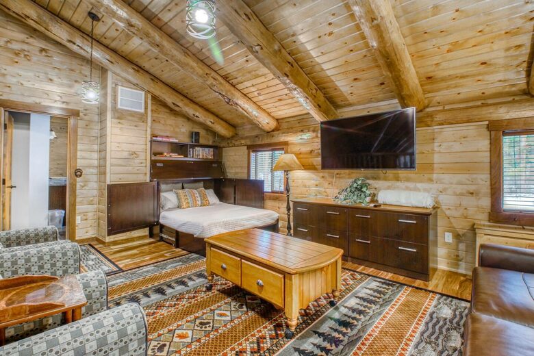 Black Forest Cabin - Leavenworth, Washington