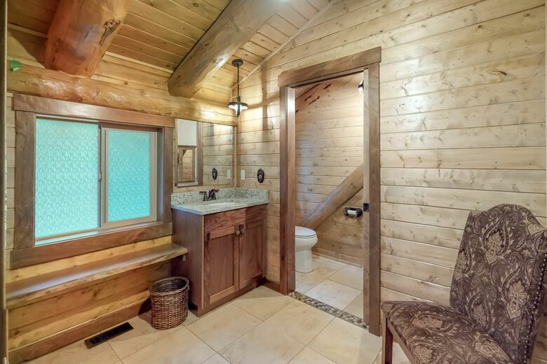 Black Forest Cabin - Leavenworth, Washington