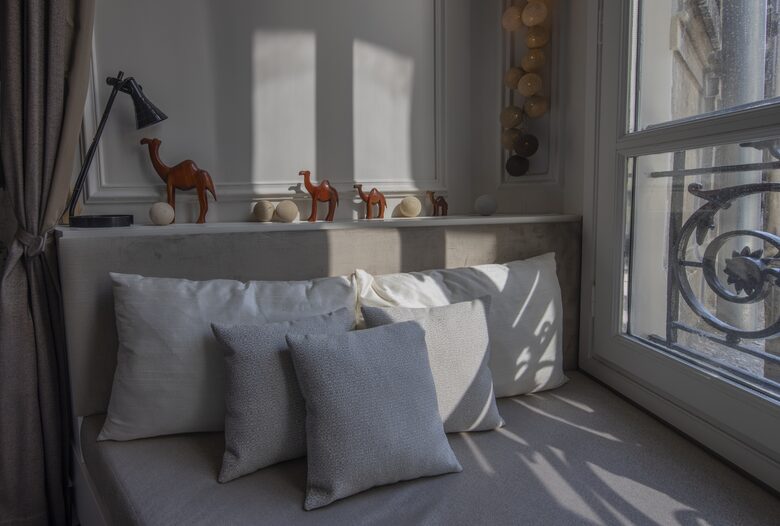 Elegant 5th Arrondissement Apartment (R) - Paris, France