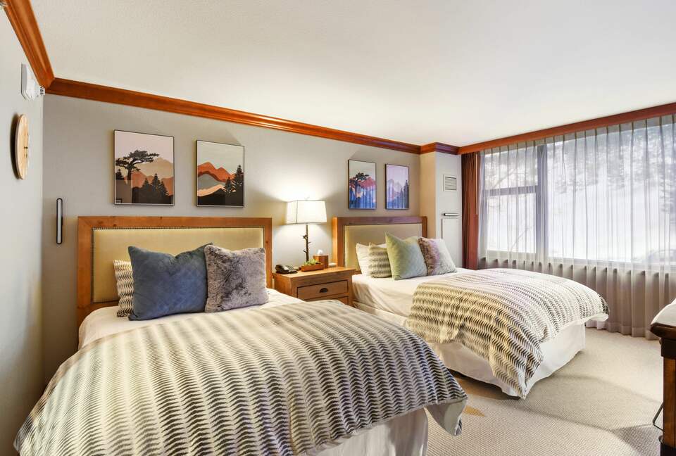 Ski-in/out - Everline Resort (formerly Resort at Squaw Creek) - Olympic Valley, California