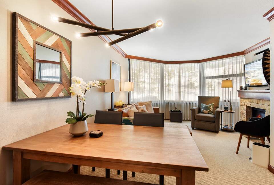 Ski-in/out - Everline Resort (formerly Resort at Squaw Creek) - Olympic Valley, California