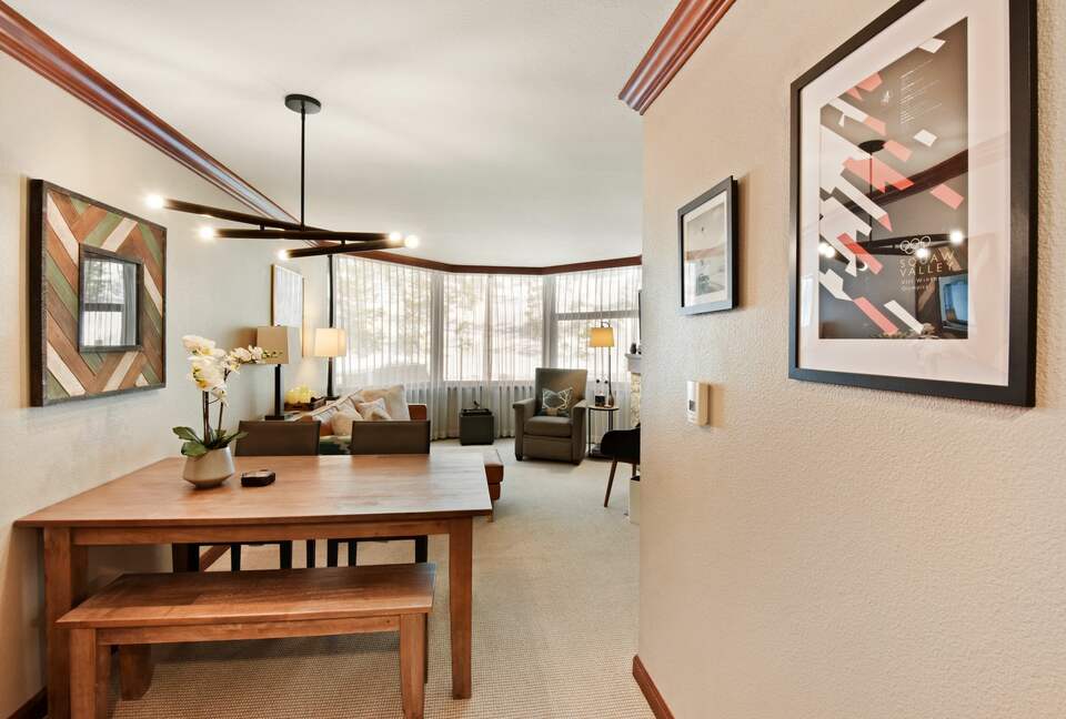 Ski-in/out - Everline Resort (formerly Resort at Squaw Creek) - Olympic Valley, California