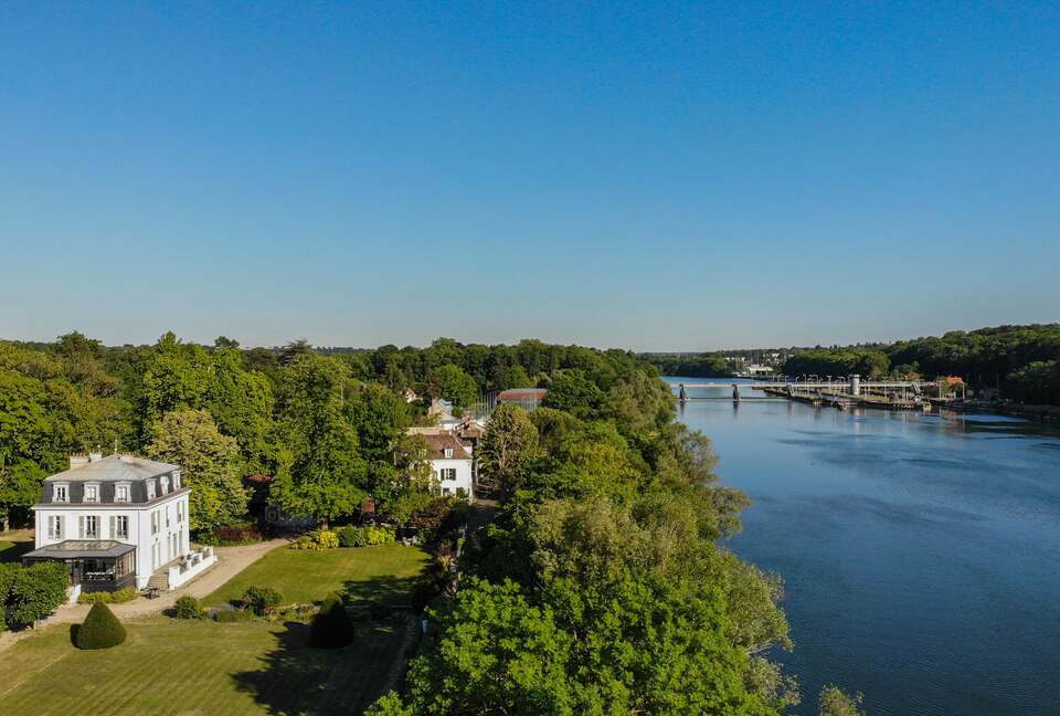 19c Mansion near Paris - Soisy sur Seine, France