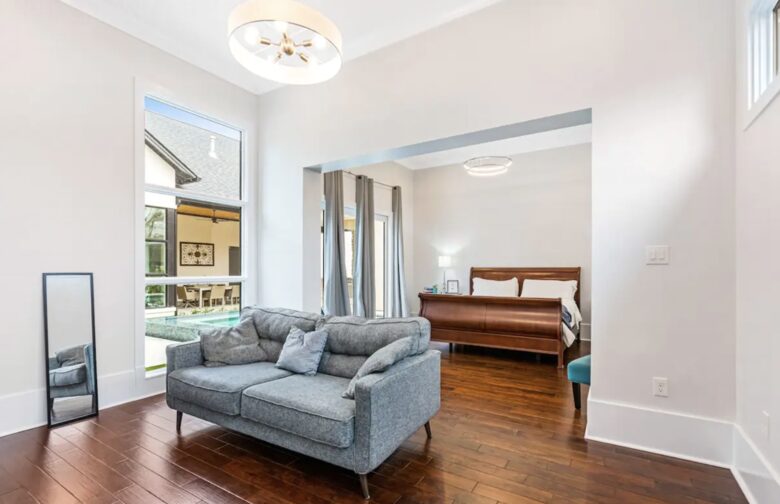 Modern Retreat with Great Views - Baton Rouge, Louisiana