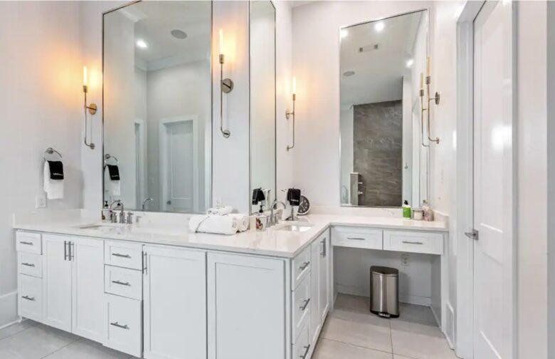 Modern Retreat with Great Views - Baton Rouge, Louisiana