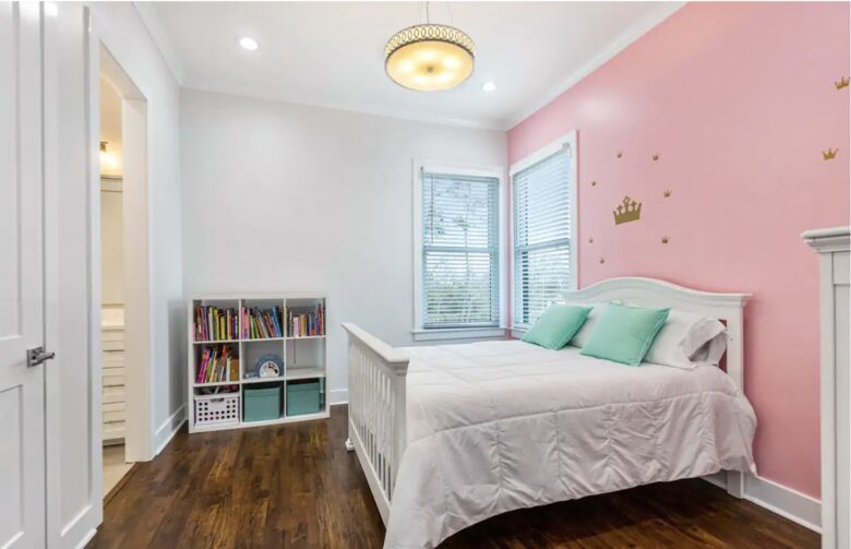 Modern Retreat with Great Views - Baton Rouge, Louisiana