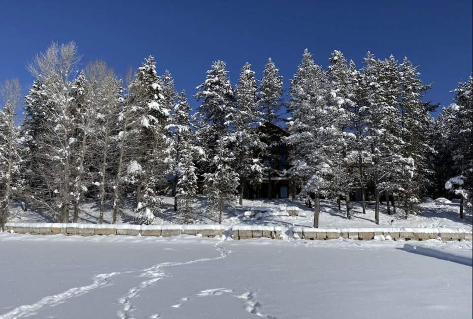 Bill's Island Waterfront Cabin - Island Park, Idaho