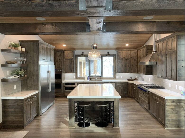 Bill's Island Waterfront Cabin - Island Park, Idaho