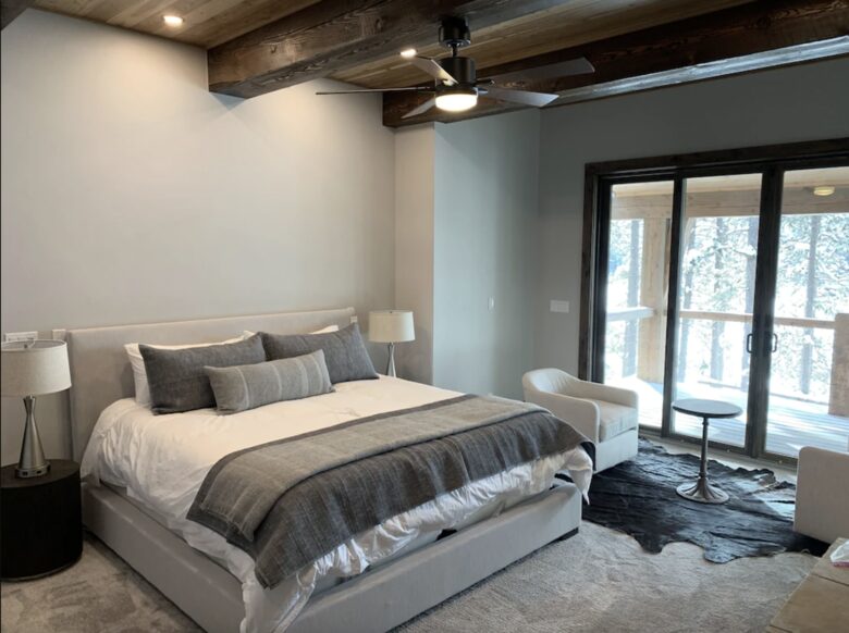 Bill's Island Waterfront Cabin - Island Park, Idaho