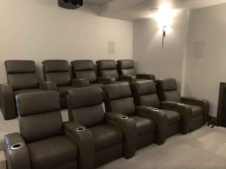 Bill's Island Waterfront Cabin - Island Park, Idaho