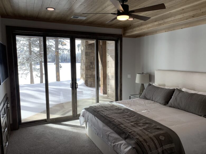 Bill's Island Waterfront Cabin - Island Park, Idaho