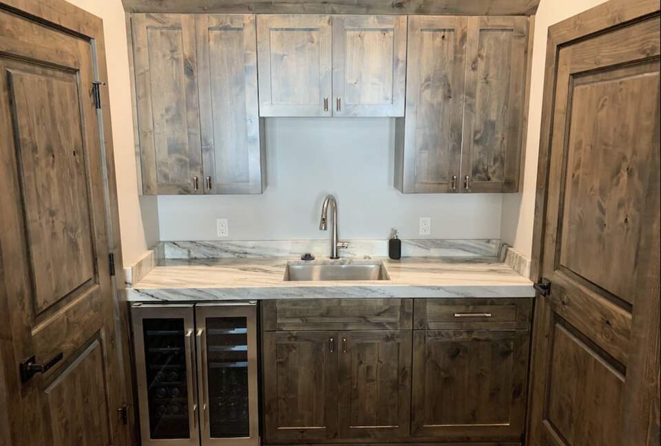 Bill's Island Waterfront Cabin - Island Park, Idaho