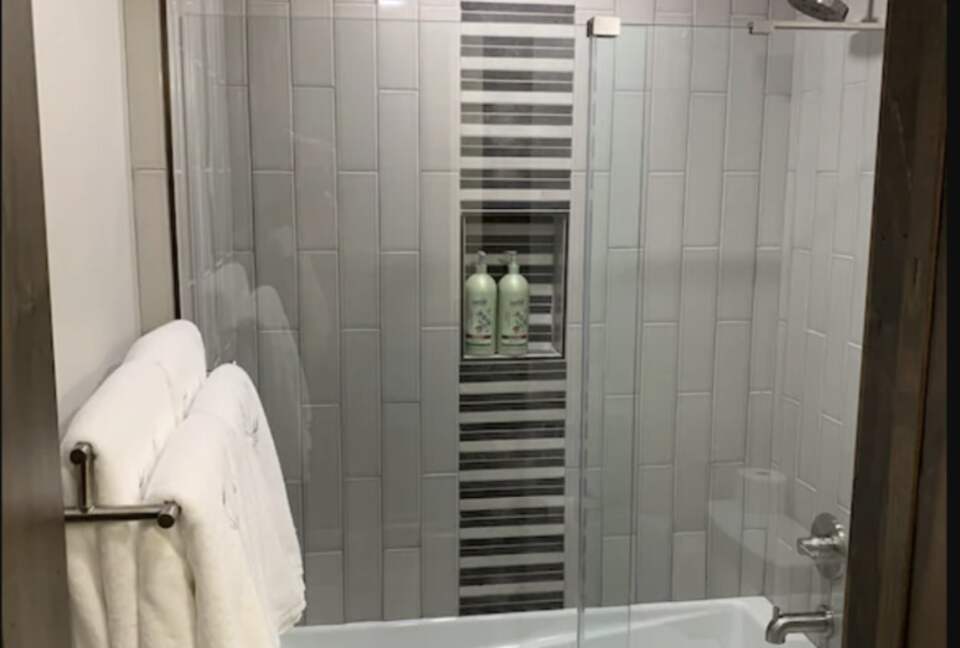 Bill's Island Waterfront Cabin - Island Park, Idaho