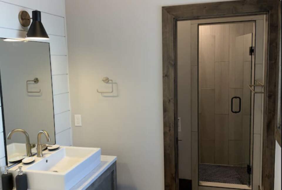 Bill's Island Waterfront Cabin - Island Park, Idaho