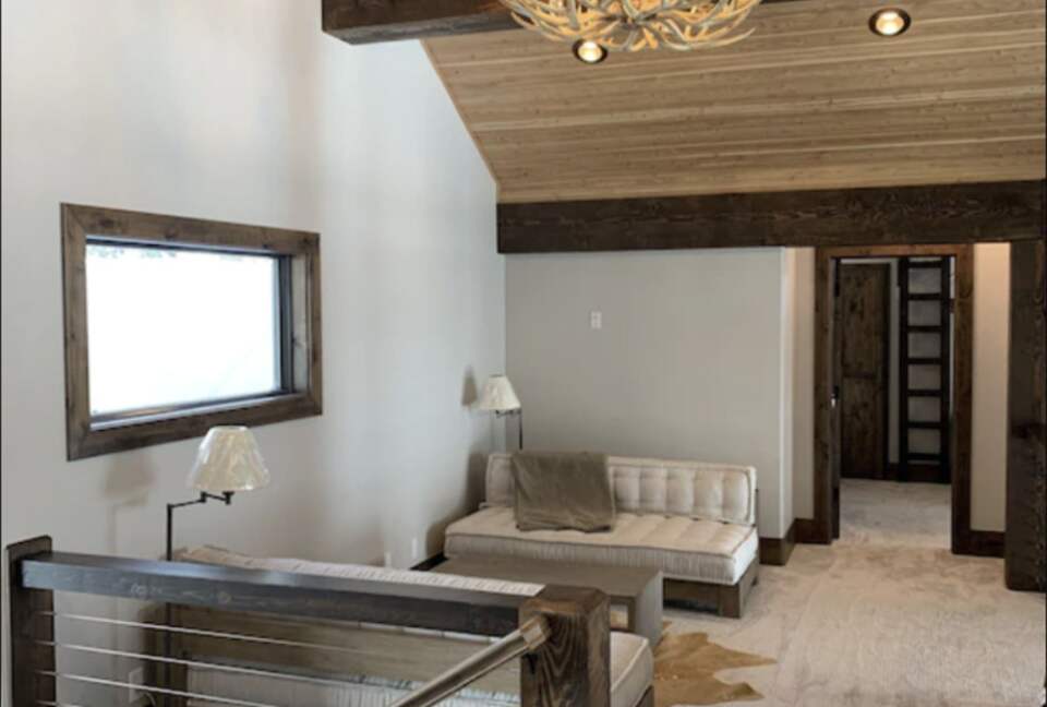 Bill's Island Waterfront Cabin - Island Park, Idaho