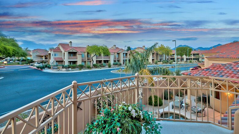 Utopian Luxury in Scottsdale - Scottsdale, Arizona