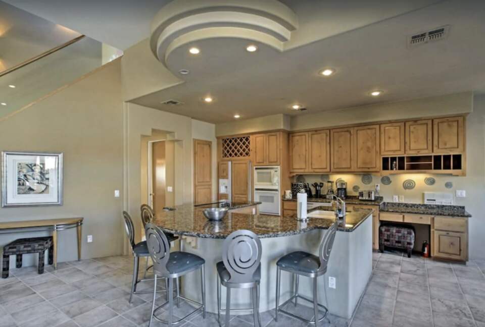 Utopian Luxury in Scottsdale - Scottsdale, Arizona