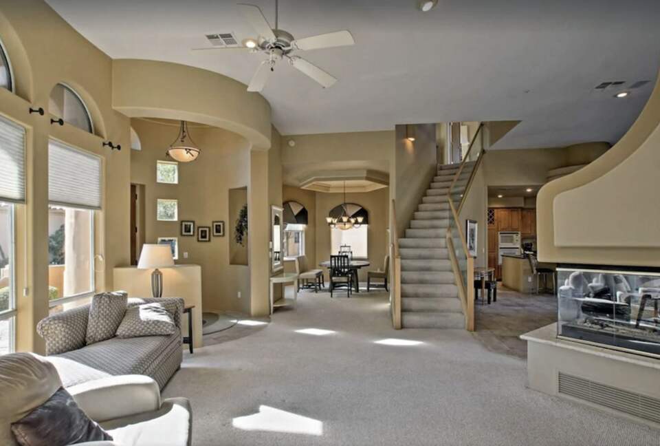 Utopian Luxury in Scottsdale - Scottsdale, Arizona