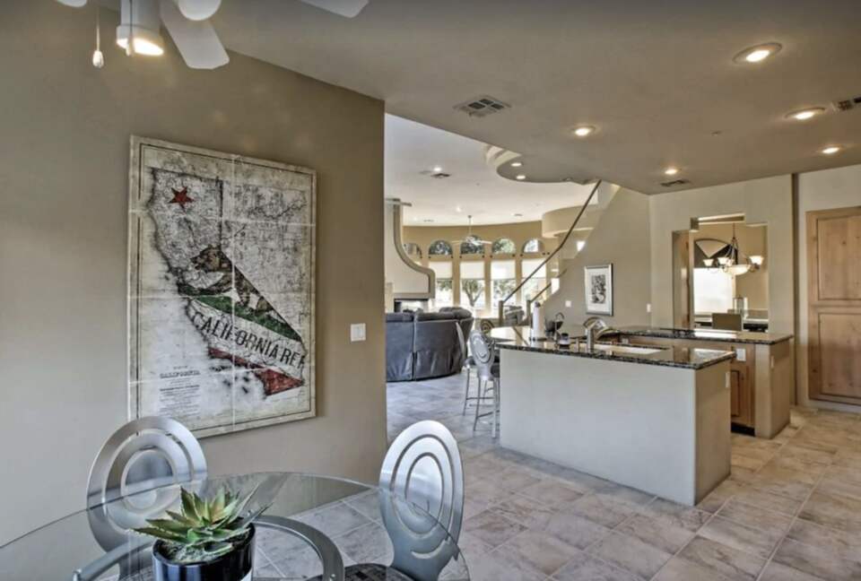 Utopian Luxury in Scottsdale - Scottsdale, Arizona