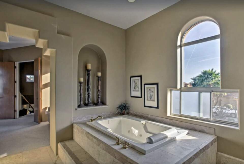 Utopian Luxury in Scottsdale - Scottsdale, Arizona