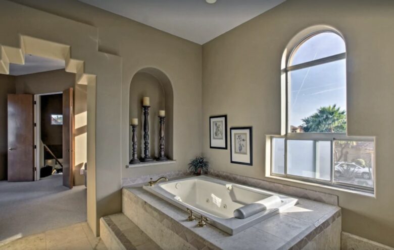 Utopian Luxury in Scottsdale - Scottsdale, Arizona