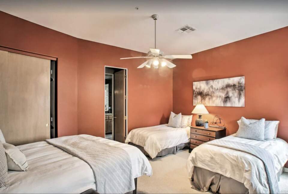 Utopian Luxury in Scottsdale - Scottsdale, Arizona