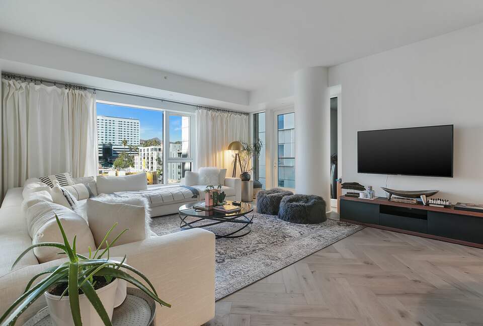 W Residences Hollywood - 2 Bedroom - Los Angeles, California