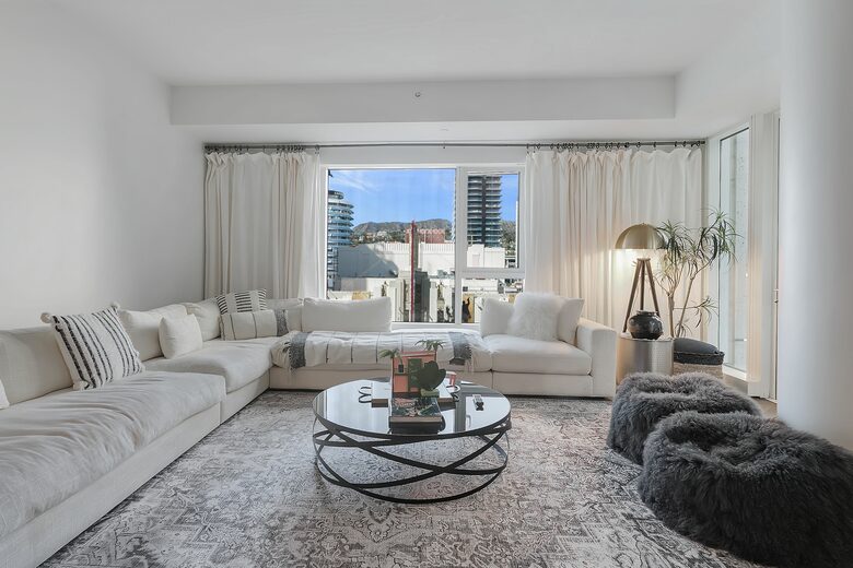 W Residences Hollywood - 2 Bedroom - Los Angeles, California