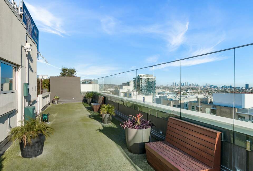 W Residences Hollywood - 2 Bedroom - Los Angeles, California