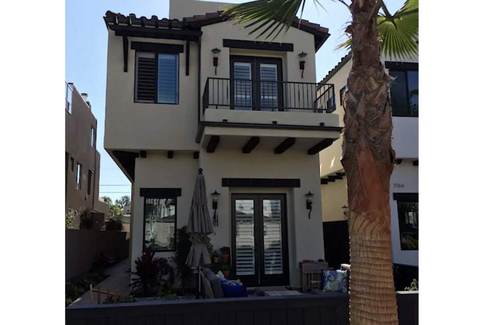 Pacific Beach Paradise - 4 BR - San Diego, California