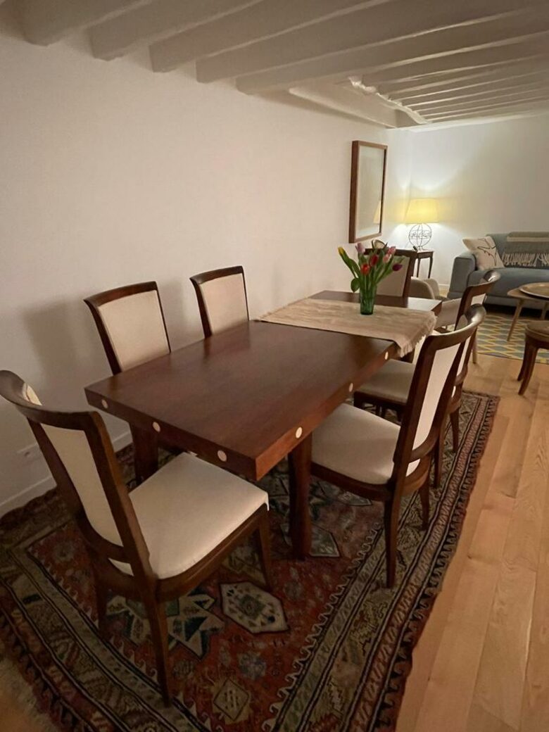 Paris Rooftop Apartment in La Madeleine - Paris, France