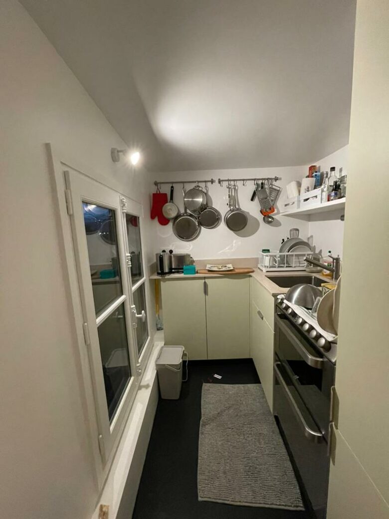 Paris Rooftop Apartment in La Madeleine - Paris, France