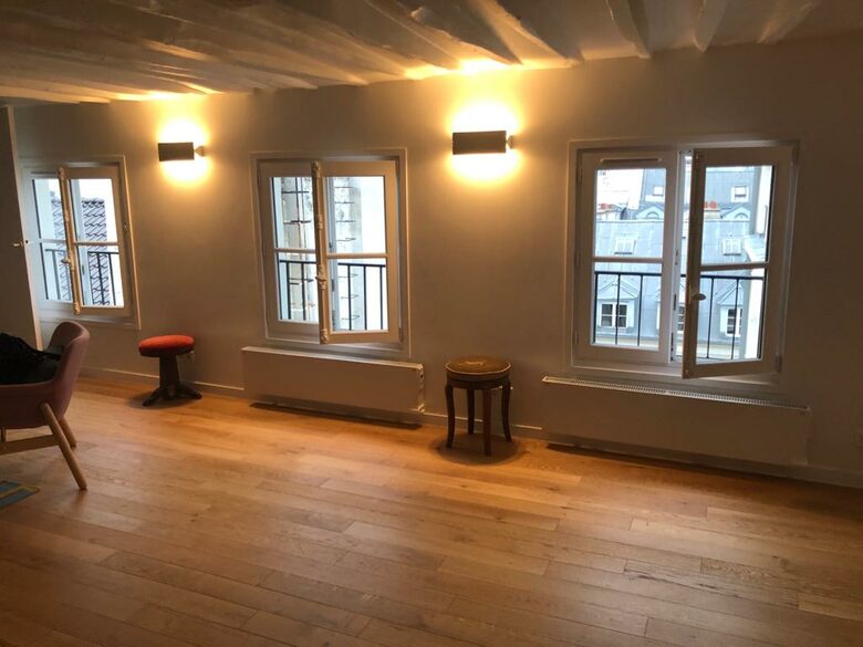 Paris Rooftop Apartment in La Madeleine - Paris, France