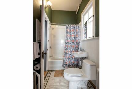 Downtown Hudson Valley Retreat - Hudson, New York