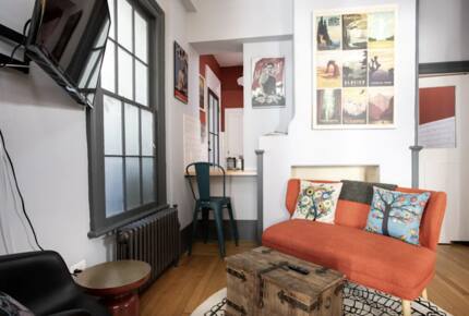 Downtown Hudson Valley Retreat - Hudson, New York