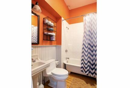 Downtown Hudson Valley Retreat - Hudson, New York