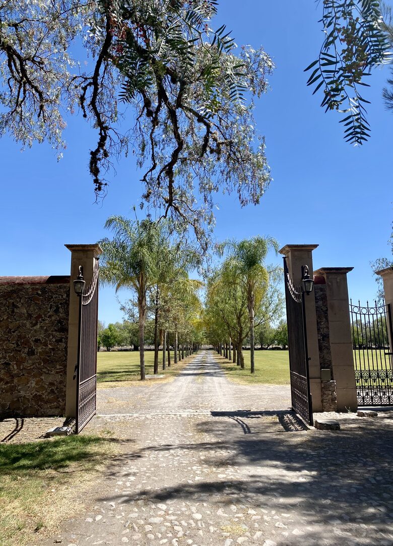 Luxury Mexican Hacienda Mesón Real De Plata - Santiago de Querétaro, Mexico